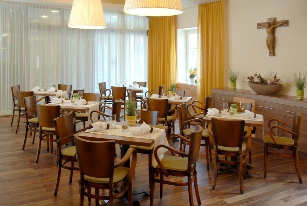 Lambrechterhof - Das Naturparkhotel Sankt Lambrecht Restoran fotoğraf