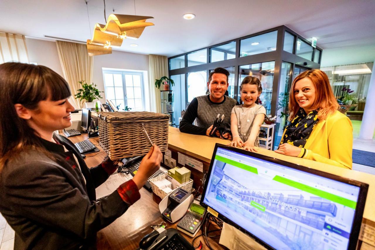 Lambrechterhof - Das Naturparkhotel Sankt Lambrecht Dış mekan fotoğraf